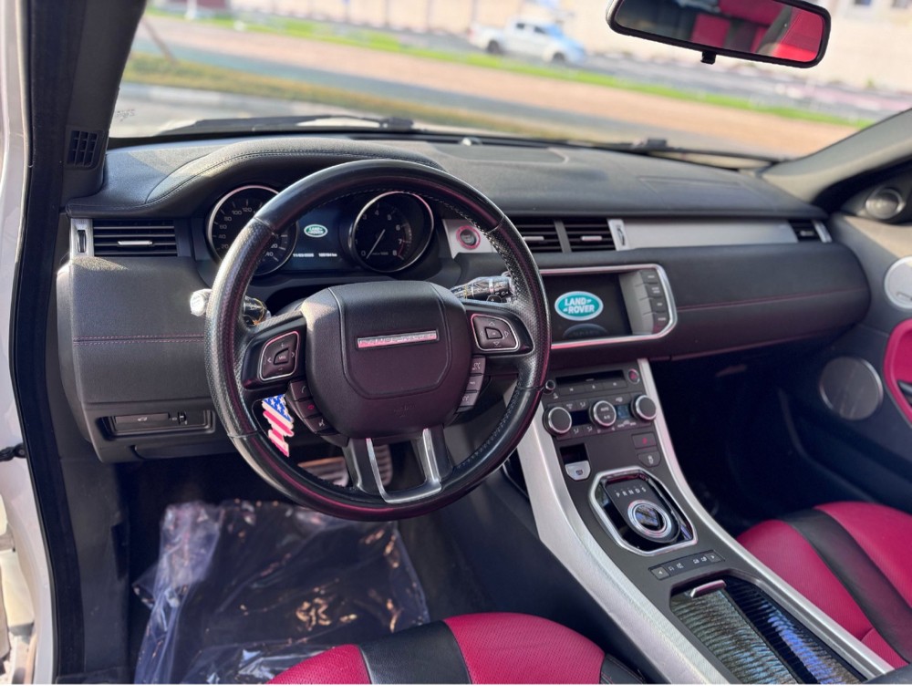 Very Clean Evoque Range Rover - 5