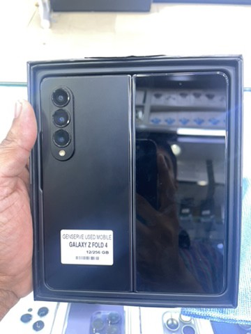 samsung fold 4 5g - 1
