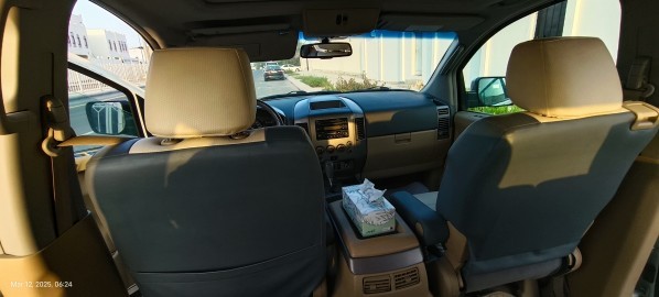 4x4 V8 Engine Nissan Armada Year - 3