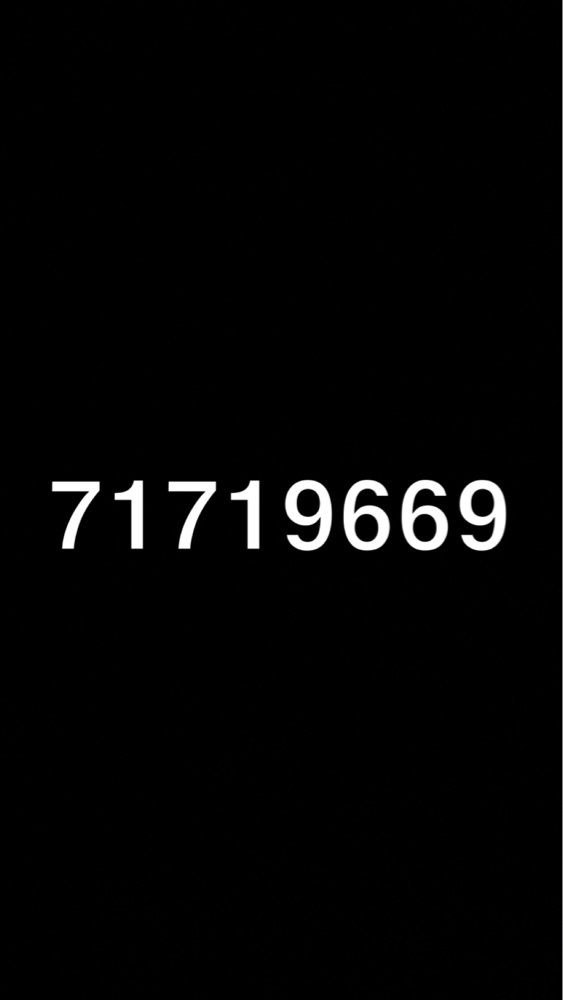 Vodafone VIP number for sale Contact via WhatsApp - 1