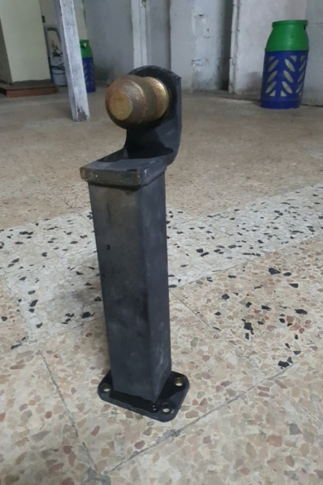 resr hook for cruiser or nissan - 1
