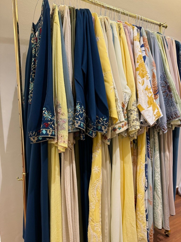 FABRIC For Sale - 4