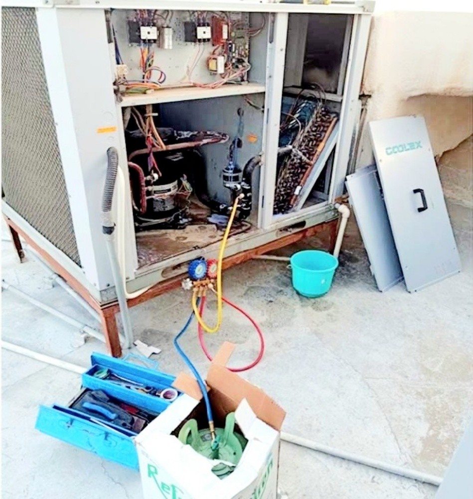 Brand new AC Selling. - 13