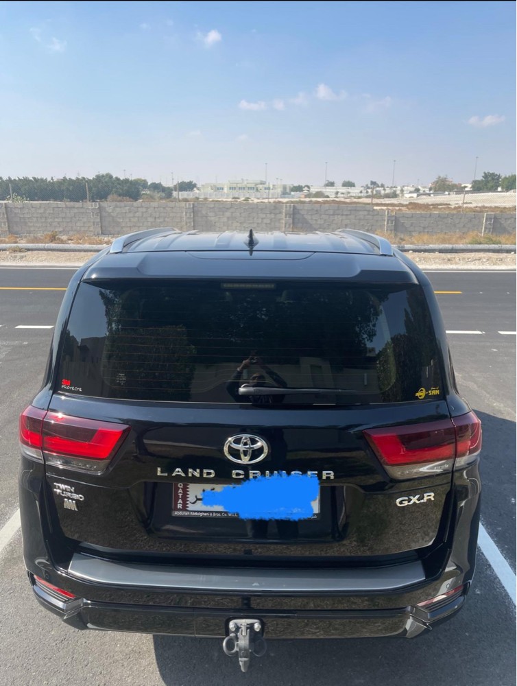 LandCruiser twinturbo full option - 6
