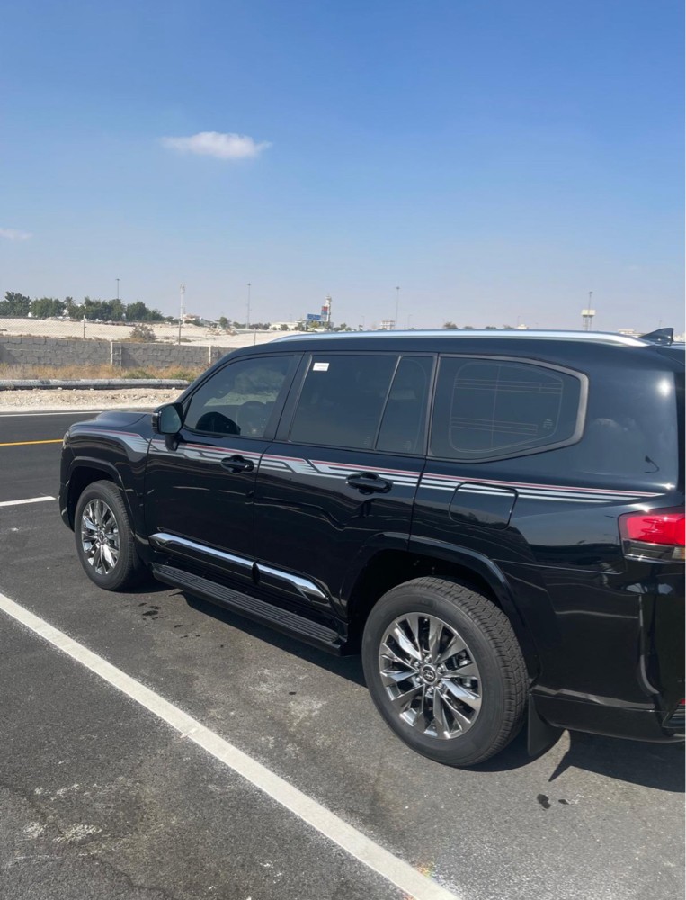 LandCruiser twinturbo full option - 5