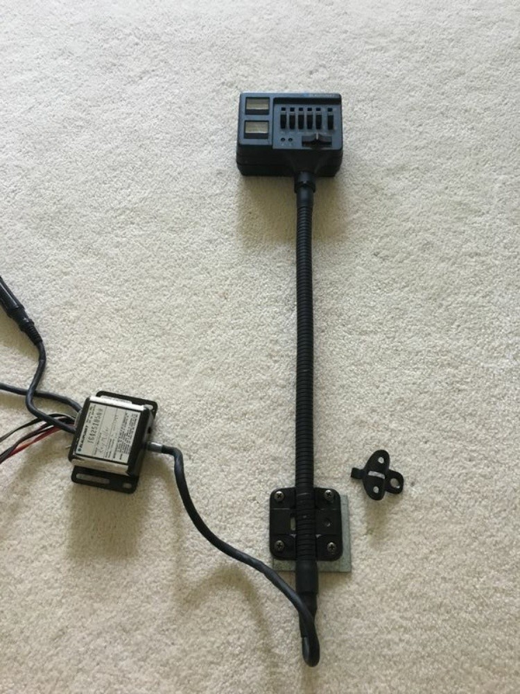 Blaupunkt BEQ - S - 4