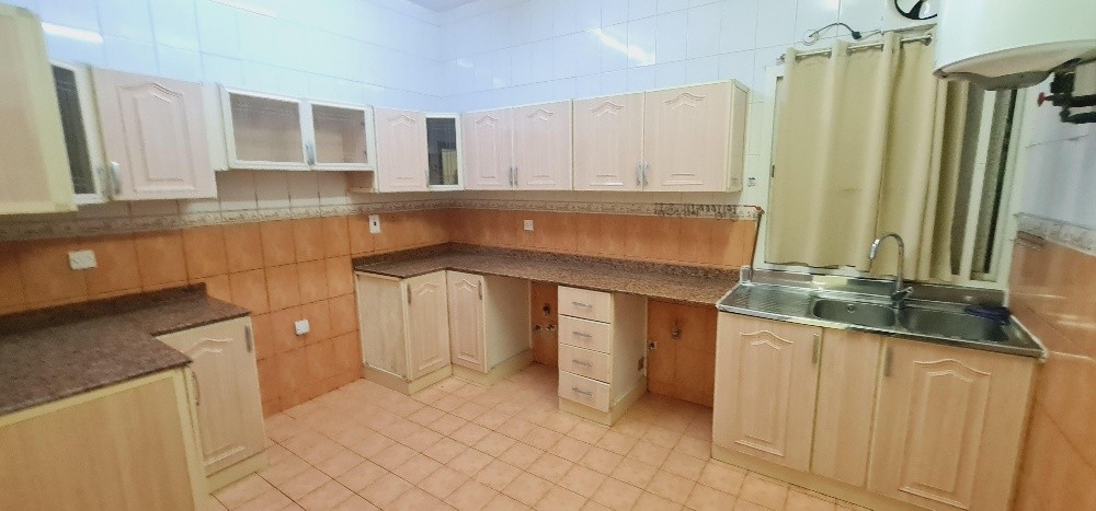 3bhk southern madaint Khalifa - 6