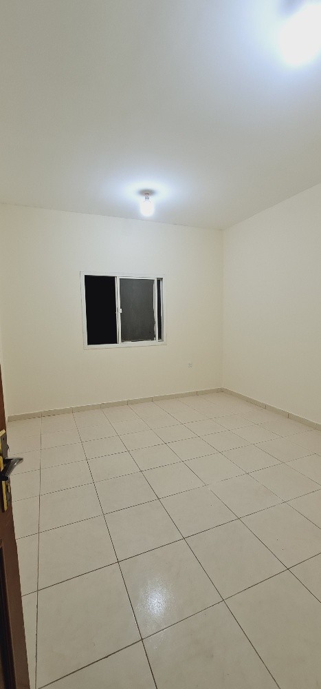 3bhk southern madaint Khalifa - 12