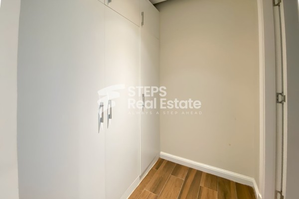 Apartment for Sale with City View - 7