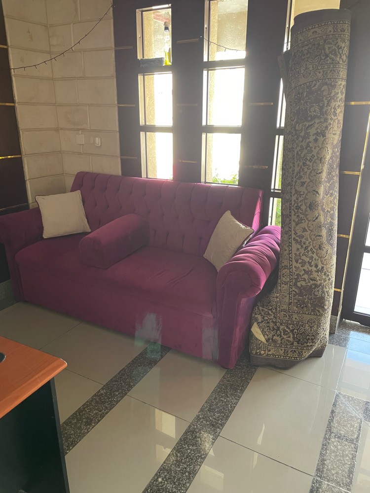 كنب ثلاث اشخاص وسجاده تركيه - 1