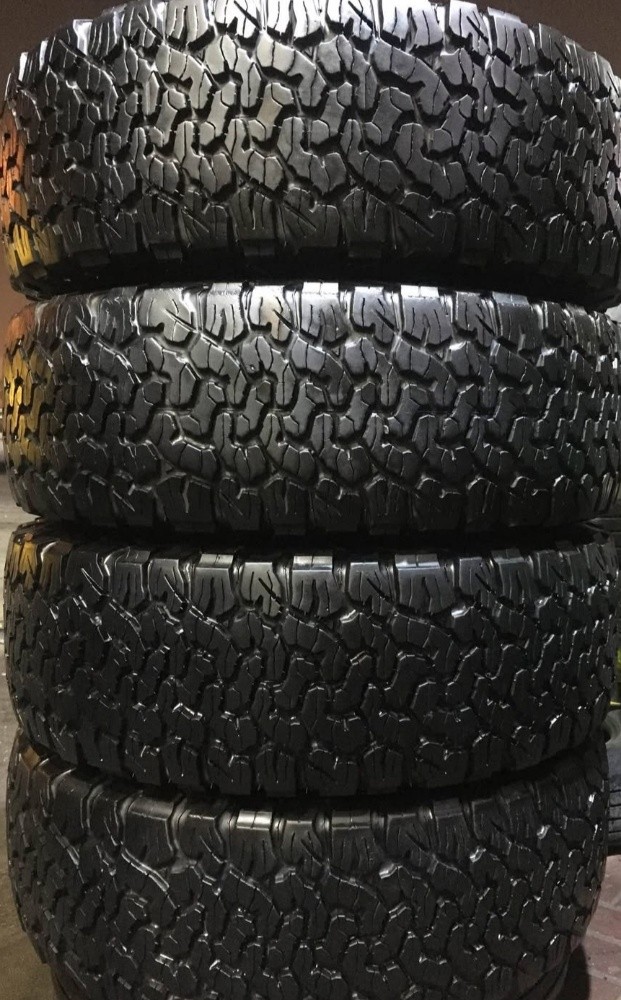 285/70/17" Bfgoodrich tyre - 3