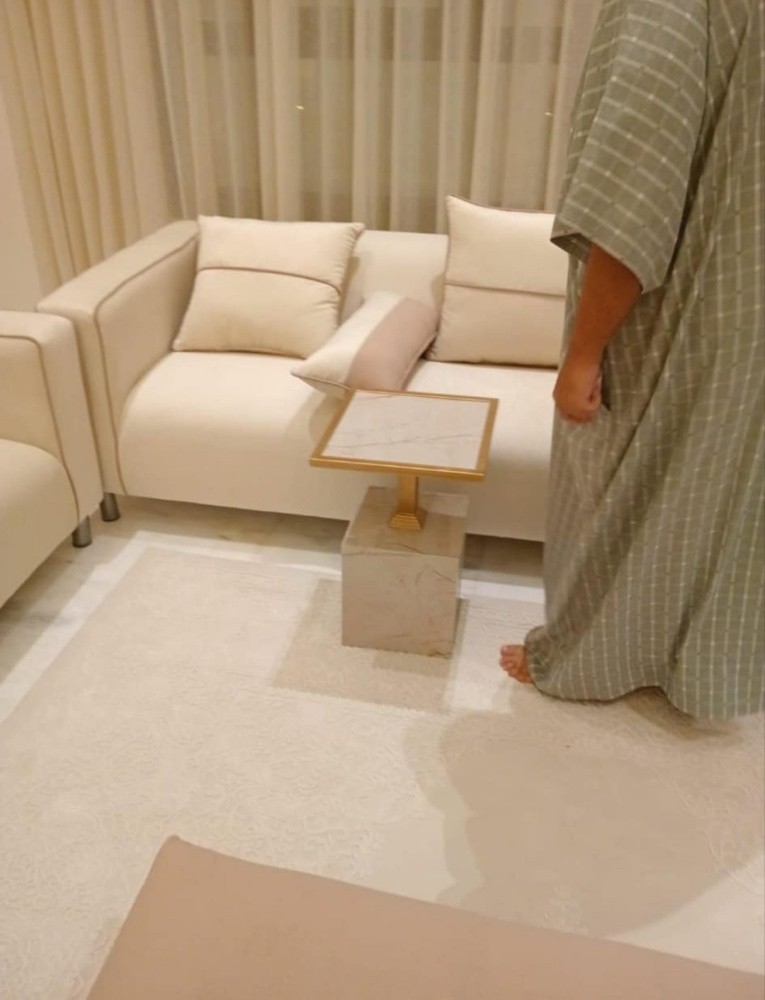 طاولة قهوة بتصميم فاخر - 7