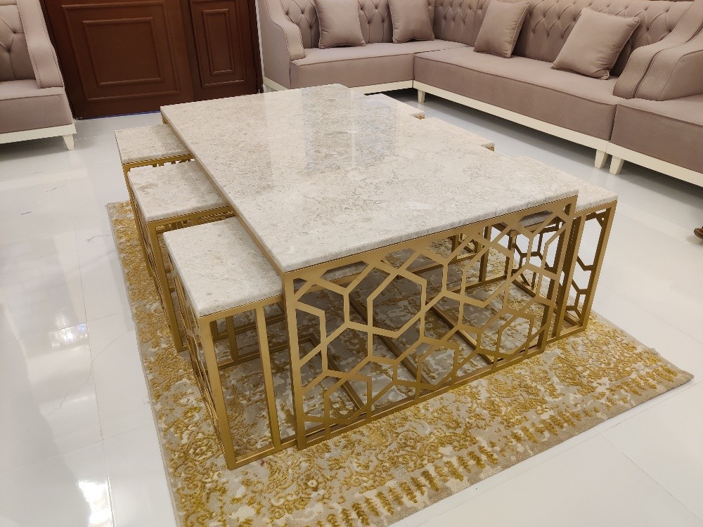طاولة قهوة بتصميم فاخر - 1