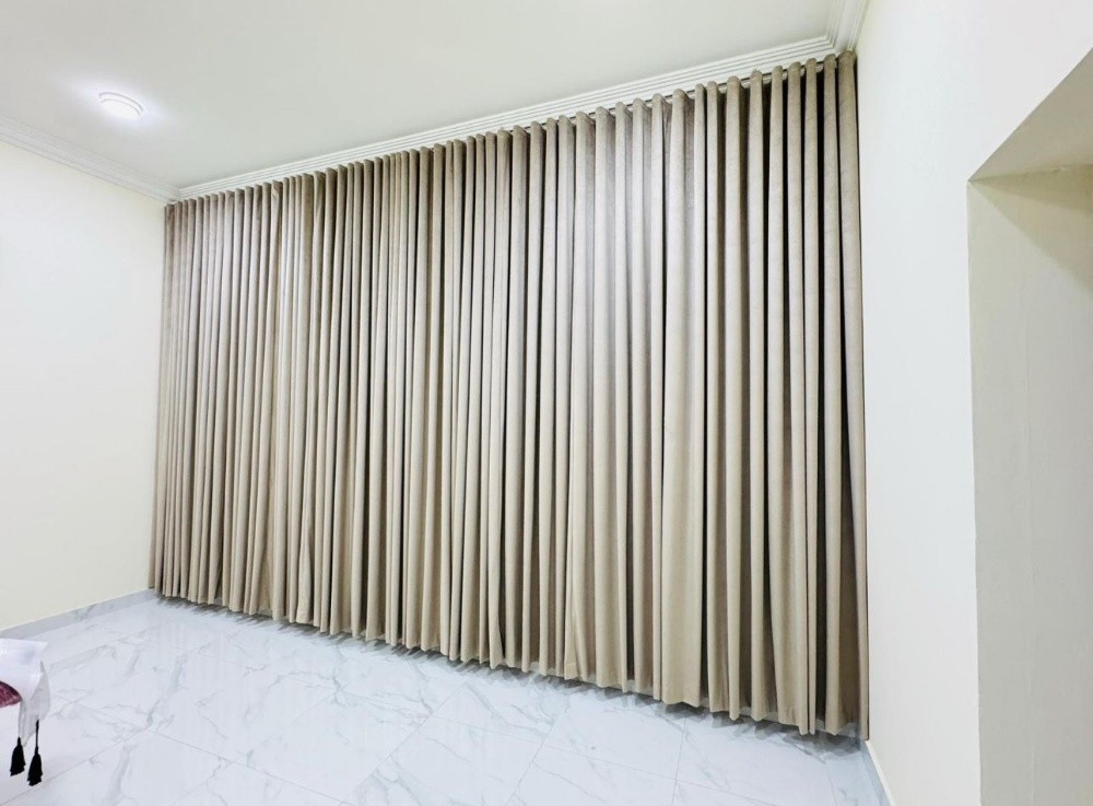 Curtain and sofa new making - 8