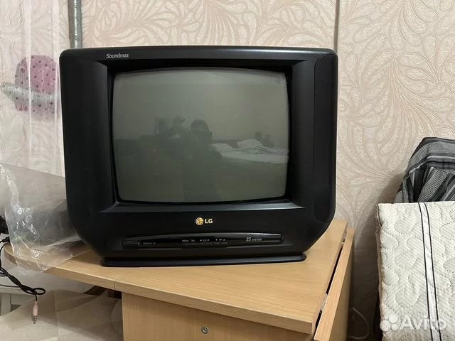 looking for tv crt LG 15 inch  - 4