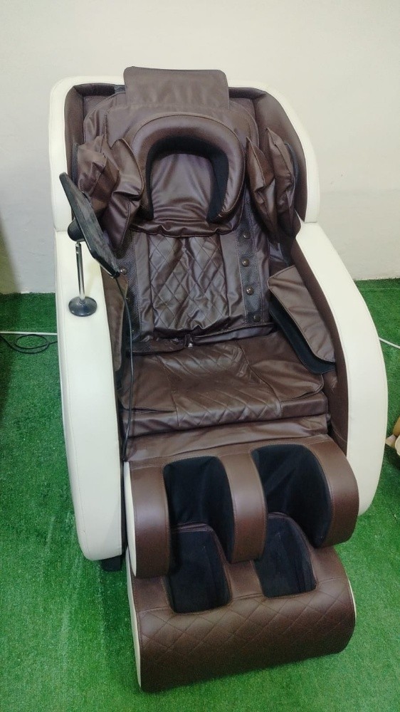 display massage chair - 1