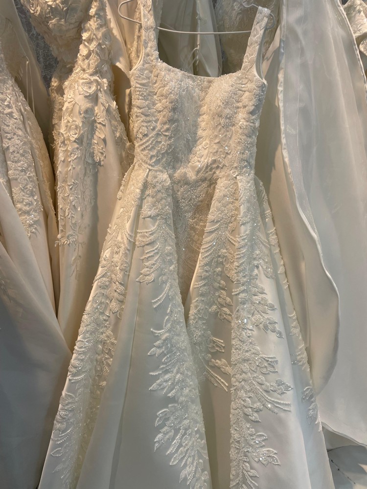 Wedding dress w jacket, hijab,…. - 1