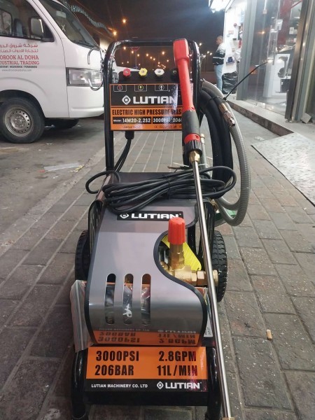 CONCRETE VIBRATOR/H.PRESSUREWASH - 9