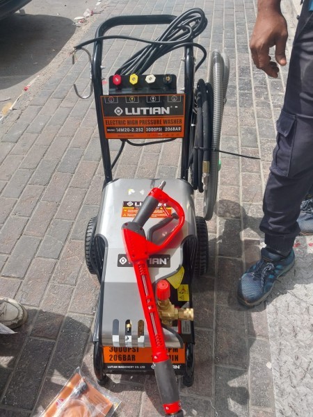 CONCRETE VIBRATOR/H.PRESSUREWASH - 8