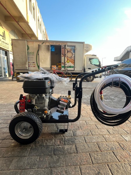 CONCRETE VIBRATOR/H.PRESSUREWASH - 5