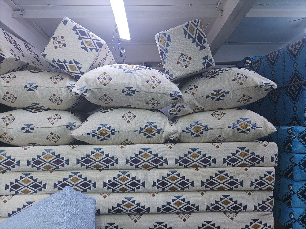 مجالس ارضيه جاهزه - 2