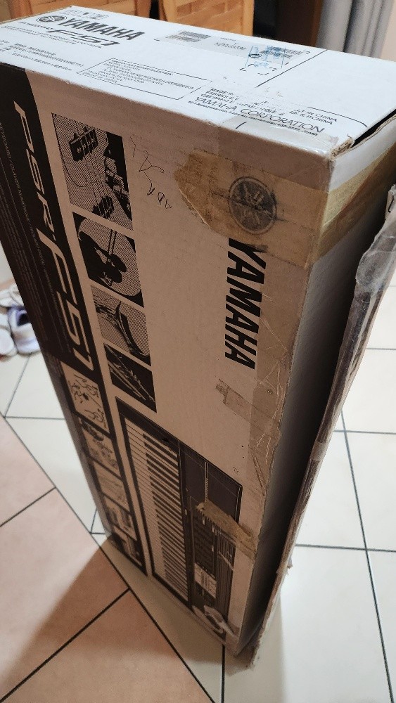 YAMAHA -PSR -F57 KEY BOARD - 2