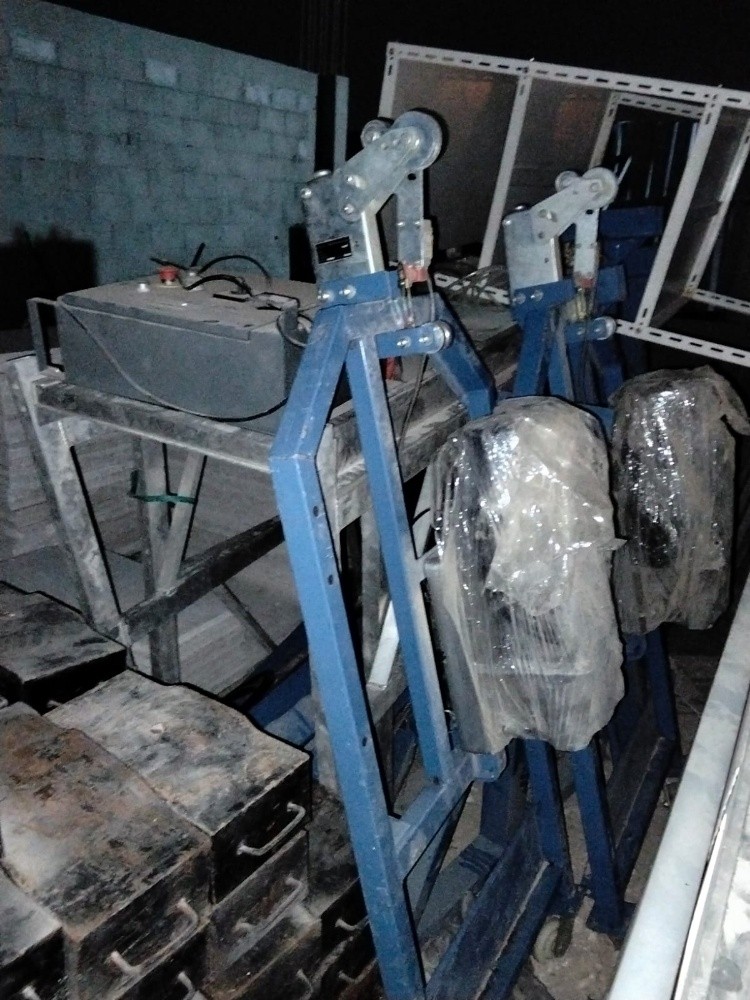 Electric scaffolding cradle never - 3