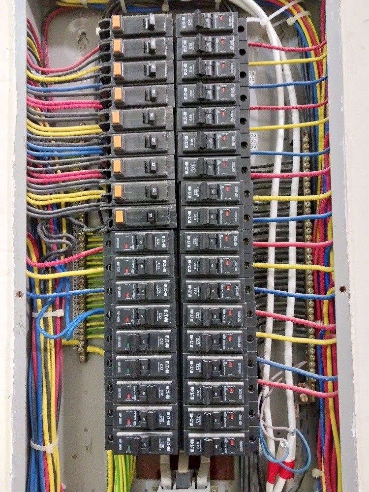 KHALID ELECTRICIAN - 3