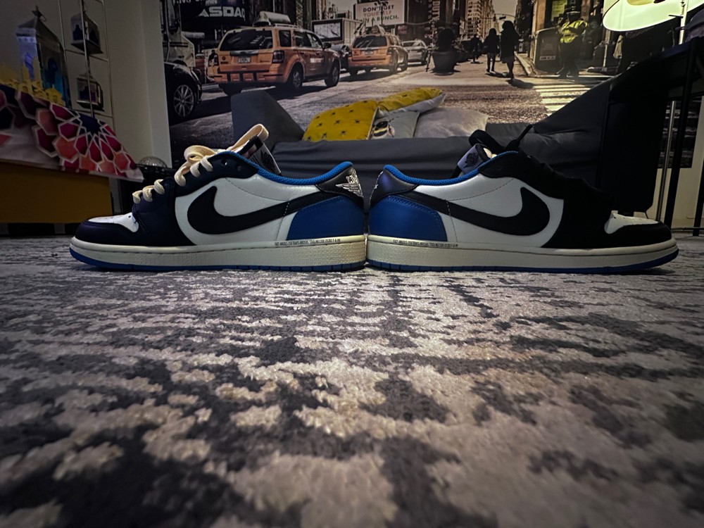 Air Jordan 1 low Fragments  - 4