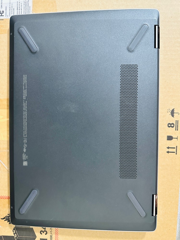 HP Pavilion x360  - 5