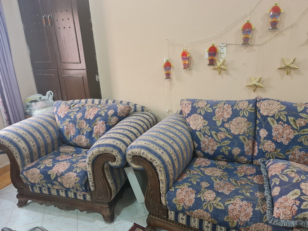 طقم كنب وكراسي وكنبة مفردة للبيع - 3