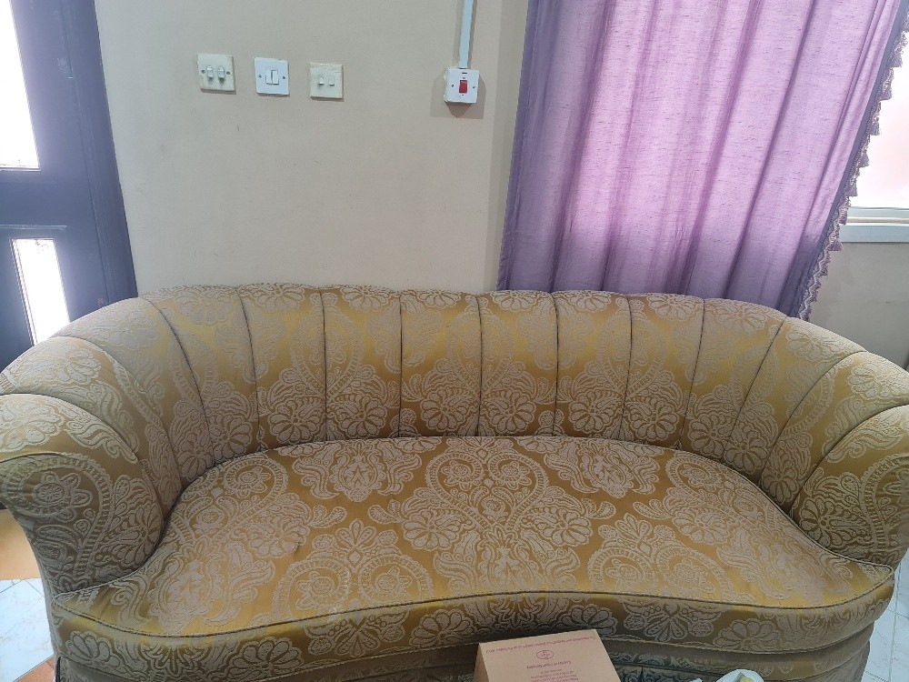 طقم كنب وكراسي وكنبة مفردة للبيع - 4
