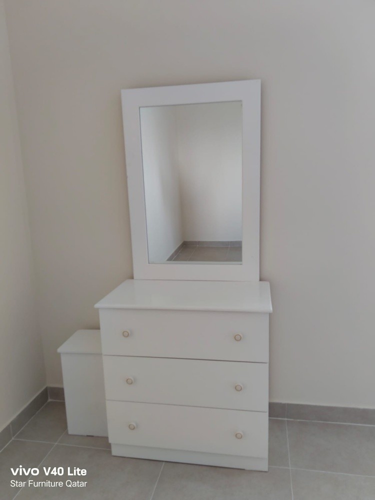 Furniture items available - 14