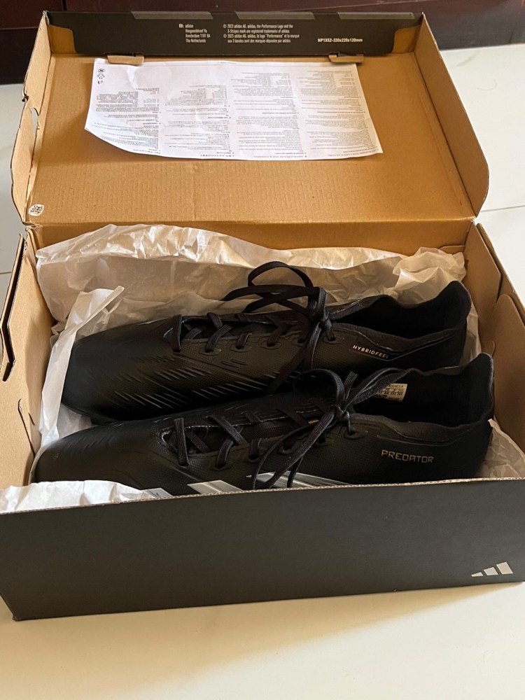 Adidas predator league FG - 1