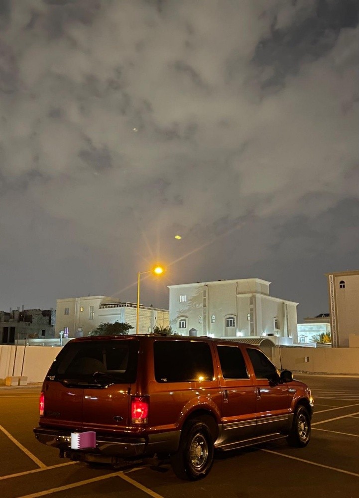 Ford excursion - 3
