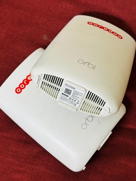 New Condition Orbi RBR50 Router - 2