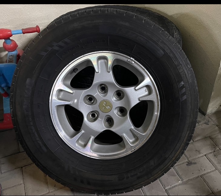 4 original Mitsubishi 16” rims  - 2