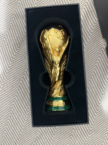 original world cup emblem      - 3