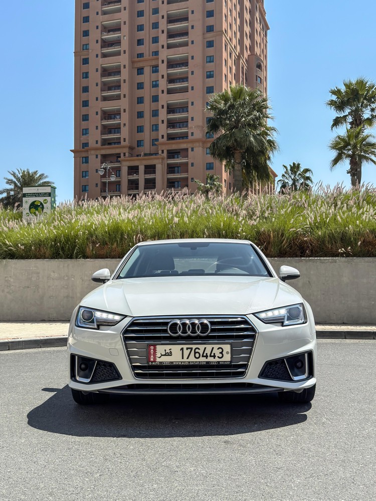 Audi A4 s line 2019 - 1