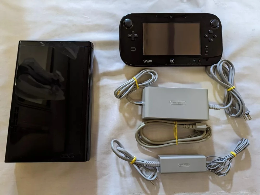 Nintendo Wii U Black USA - 1