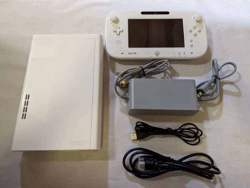 Nintendo Wii U White Europe - 1