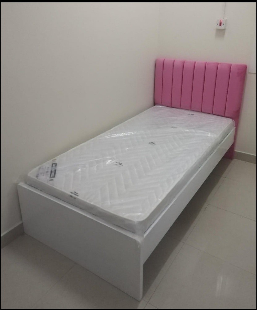 Qatar king furniture for sale - 4