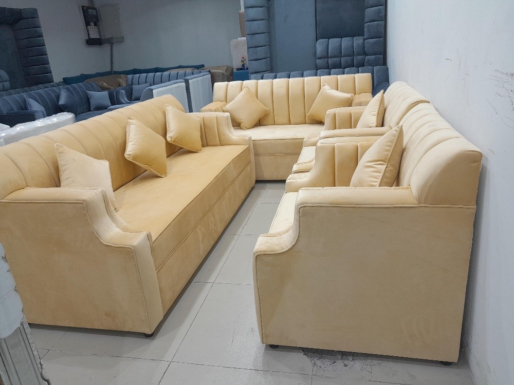 طقم كنب جديد جاهز للبيع - 2