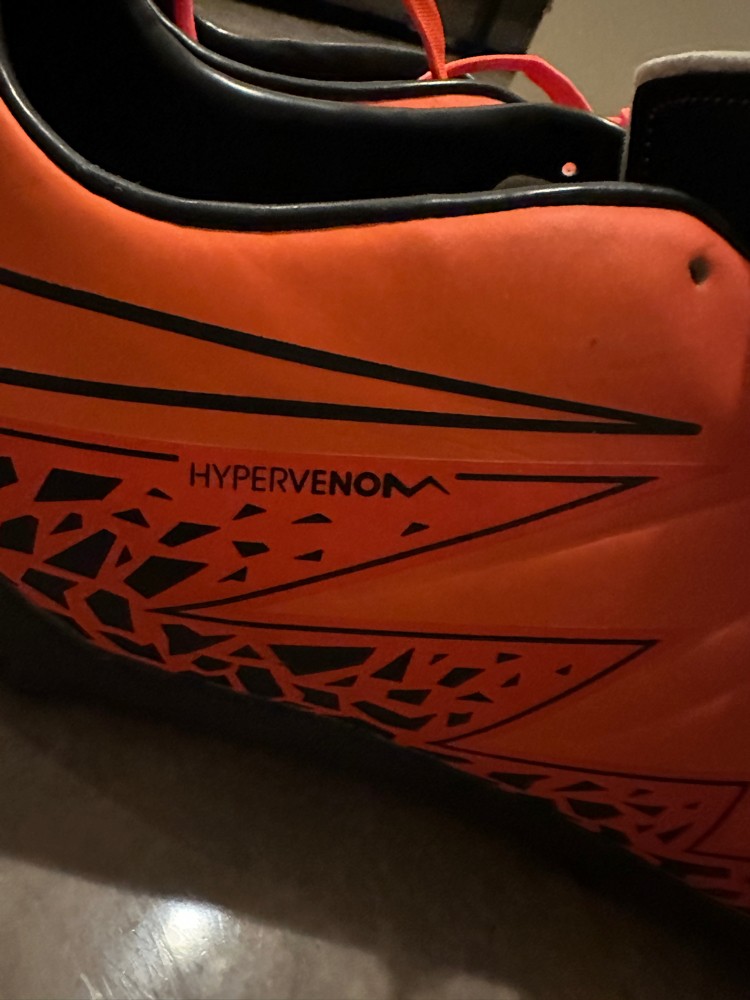 Nike hyper venoms - 2