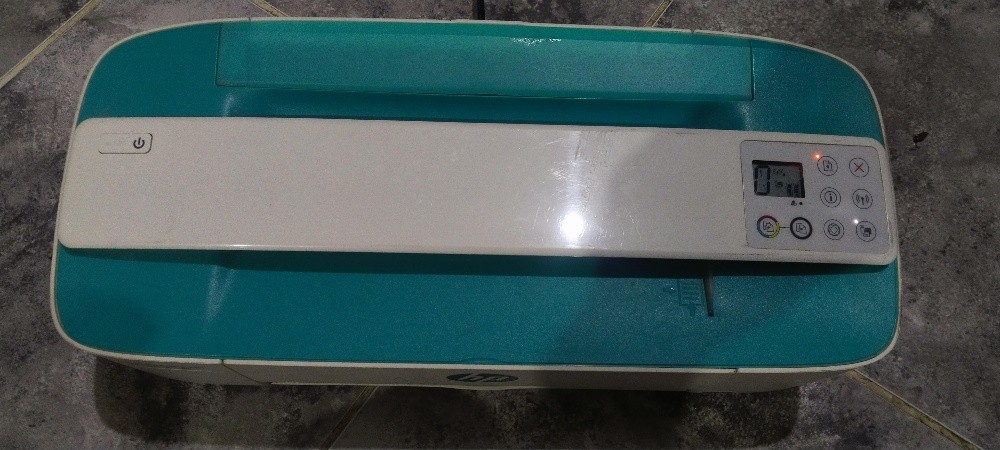 Compact & Stylish HP DeskJet 3762 - 9