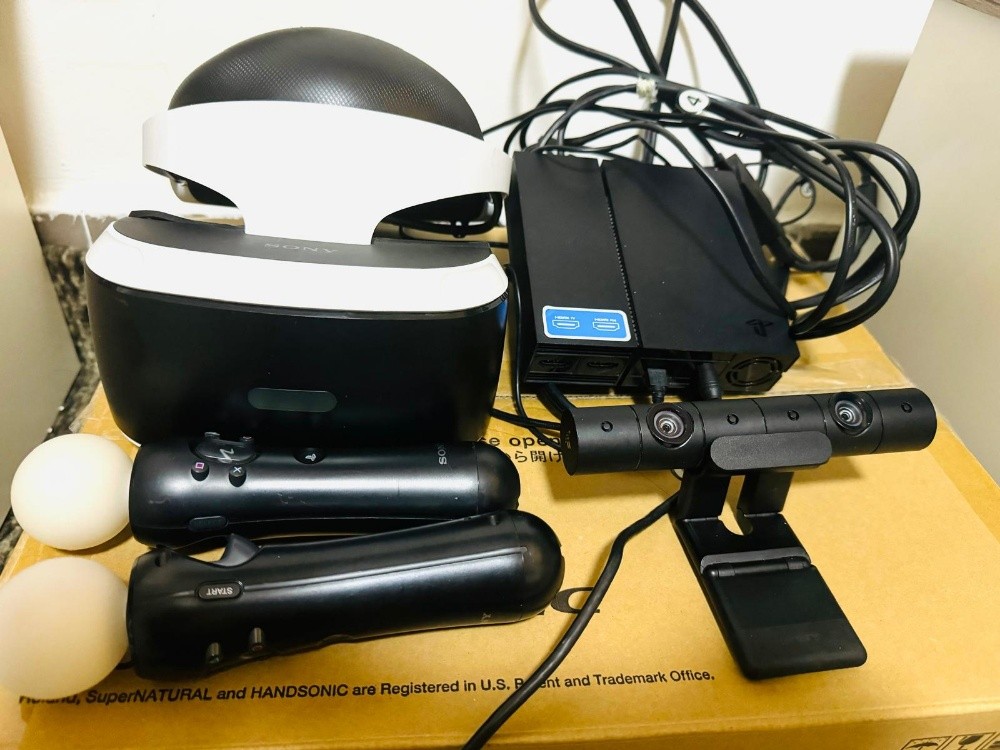 Playstation 4 VR Headset + camera - 1