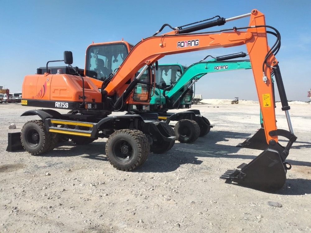 wheel mini excavator 6.5 - 3