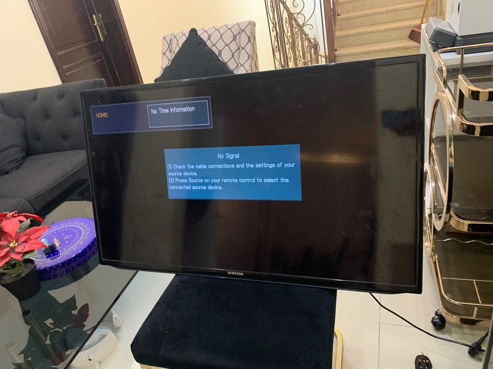 شاشه تلفزيون للبيع 390 - 1