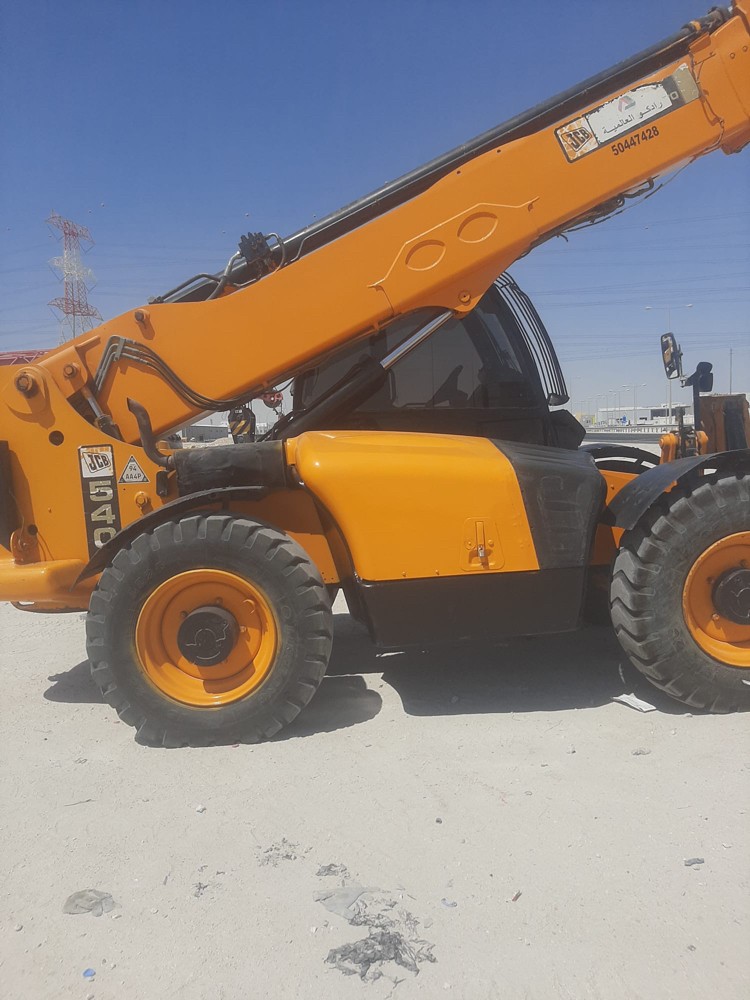Tenscope and forklift  - 2