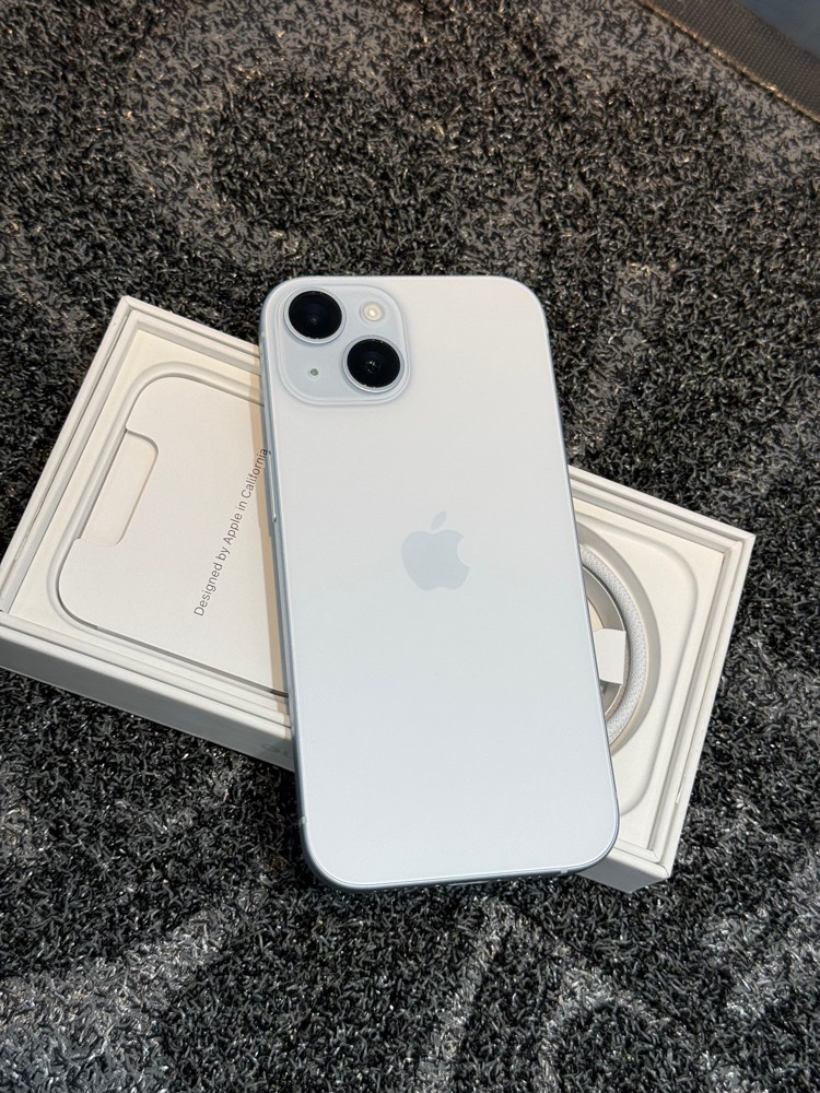 iPhone 15 Blue 128 GB 100 Bat - 3